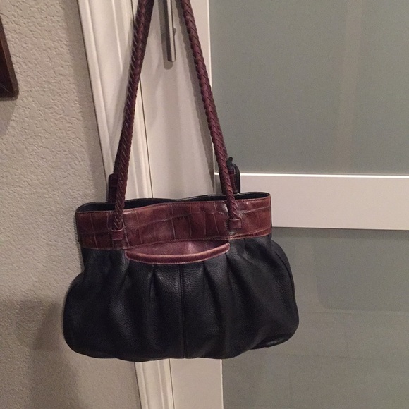 COPY - Brighton handbag - Picture 2 of 8